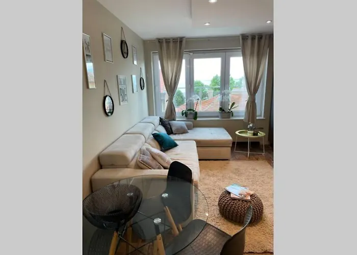 Sunset アパート ポモリエ