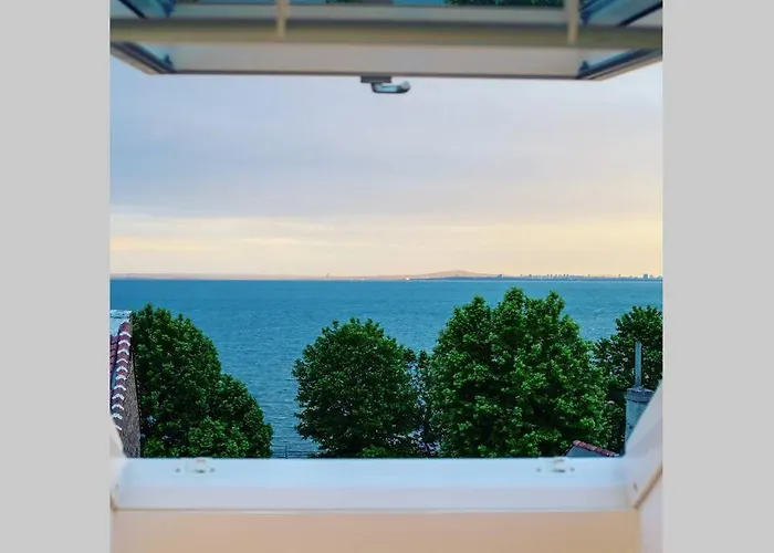 アパート Sunset ポモリエ