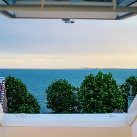 Apartment Sunset Pomorie